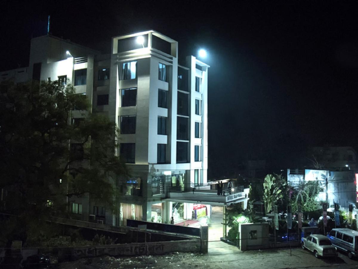Hotel Sunshine Baharampur Dış mekan fotoğraf