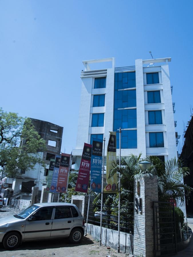 Hotel Sunshine Baharampur Dış mekan fotoğraf